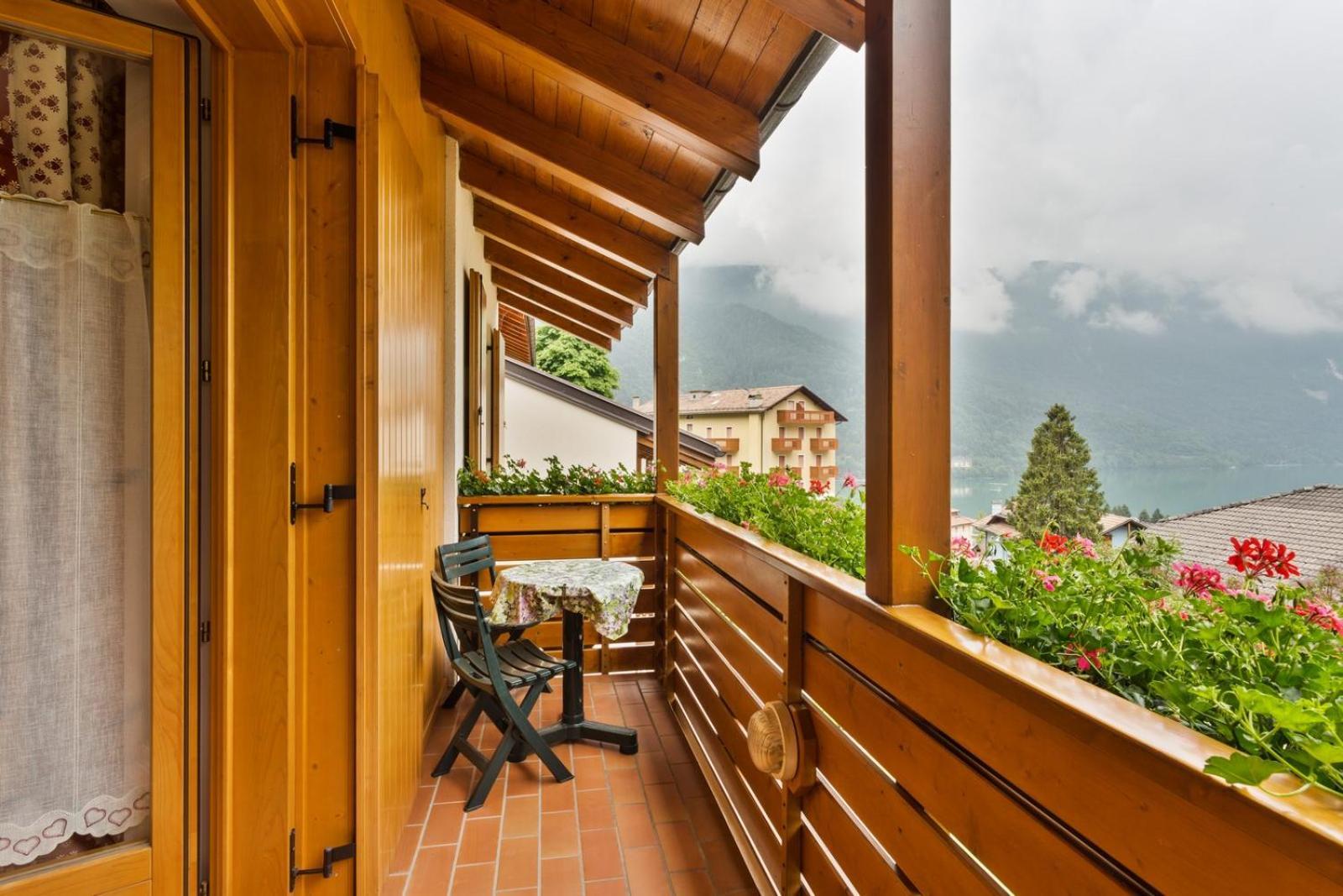 Residence Ronchi Molveno Kültér fotó