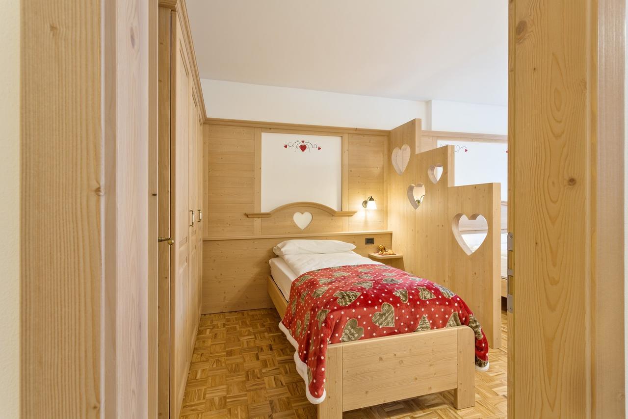 Residence Ronchi Molveno Kültér fotó